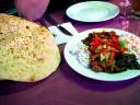 Bij Iskender Laleli restaurant - Sesambrood en salat