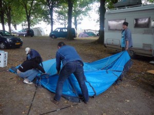 622 breaking down the Zappateers tent