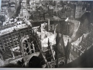 043 Hamburg - picture of St Nikolai after it is bombed in 1945
