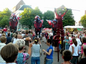 Close-Act (Ned) 'XL-Insects' op de Brink