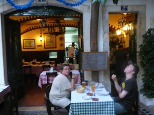 135 restaurant Lautasca in de oude wijk Alfama