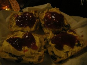 219 unicrayons scones with cotton cream and strawberry jam