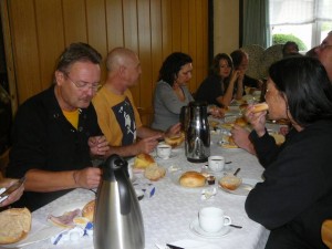 86 breakfast! - LudzNL, Magdalena, BaldHeadedJohn, Debbie, Billy & au3
