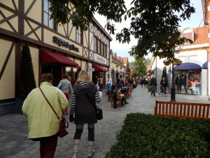 061 Roermond Outlet