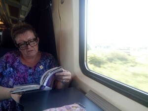 051 E in de trein naar Brussel