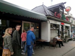 09 bij café 1890 aan de Amstelveenseweg