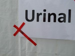 0976 urinal