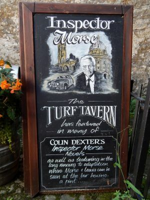 877 The Turf Tavern