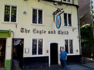 906 The Eagle And Child - St. Giles Street